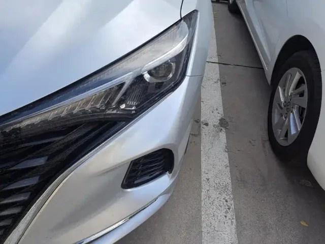 Changan Eado — Фото автомобиля 5