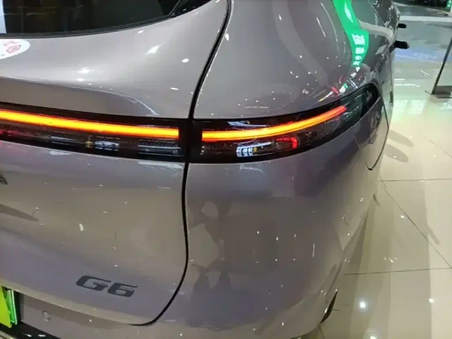 Xpeng G6 — Фото автомобиля 7