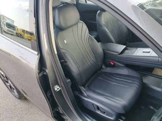 Geely Galaxy E5 — Фото автомобиля 24
