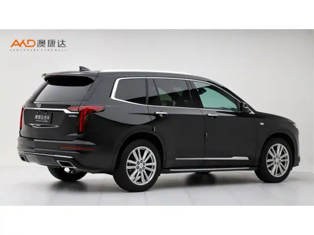 Cadillac XT6 — Фото автомобиля 3