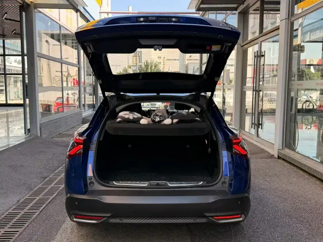 Citroen C5 X — Фото автомобиля 9