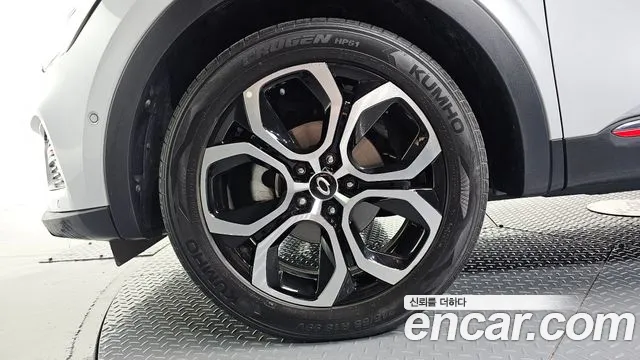 Renault Korea XM3 — Фото автомобиля 5