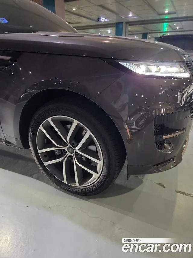 Land Rover Range Rover Sport — Фото автомобиля 20
