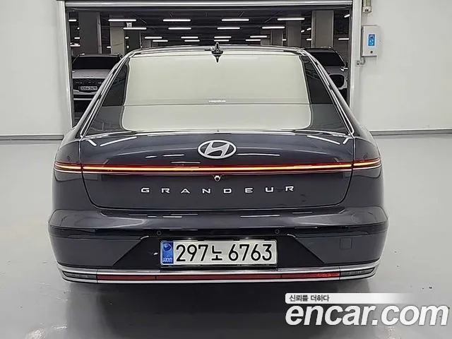 Hyundai Grandeur GN7 — Фото автомобиля 3