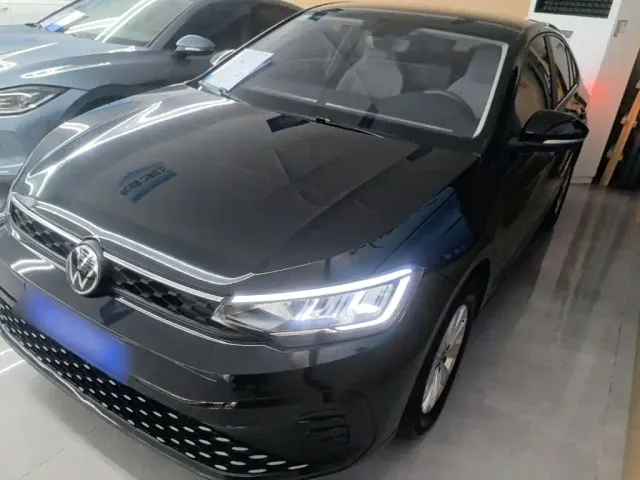 Фотография автомобиля — Volkswagen Lavida
