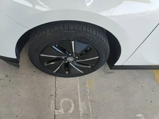 Buick Velite 6 — Фото автомобиля 22