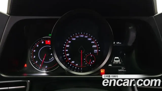 Hyundai AVANTE Avante (CN7) — Фото автомобиля 8