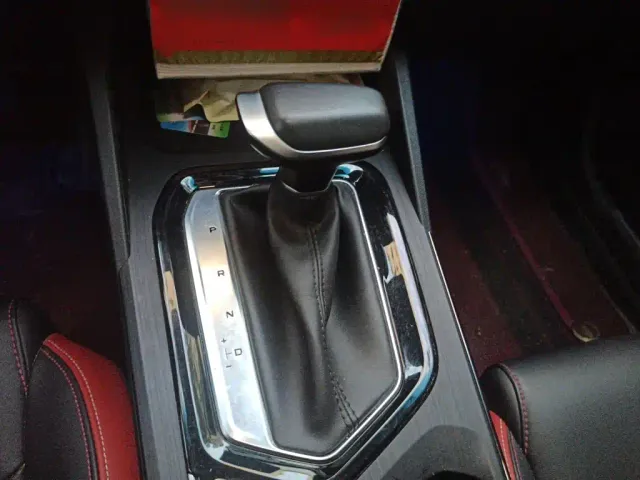 Geely Emgrand S — Фото автомобиля 6