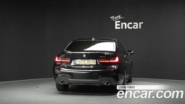 BMW 3-Series 3 серия (G20) 320i M Sport — Фото автомобиля 4