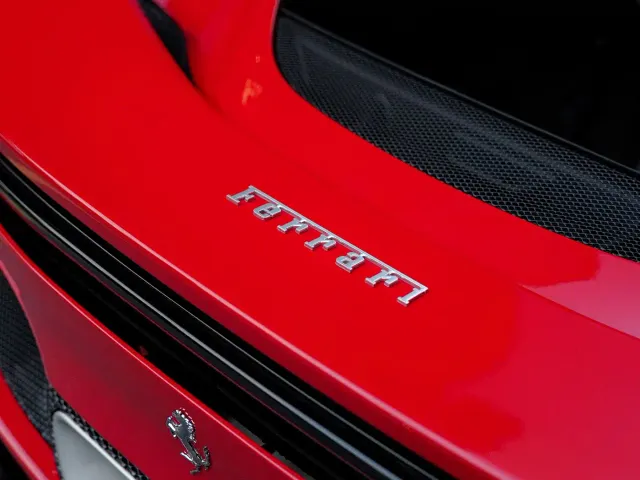 Ferrari 296 — Фото автомобиля 12