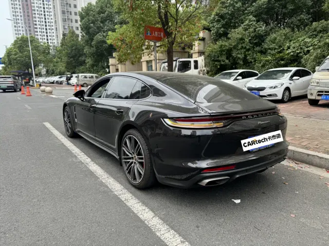 Porsche Panamera — Фото автомобиля 4
