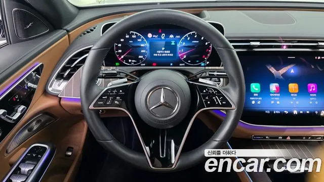 Mercedes-Benz E-Class — Фото автомобиля 14