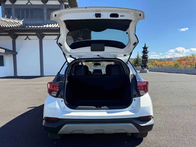 Toyota YARiS L Zhi Xuan — Фото автомобиля 19