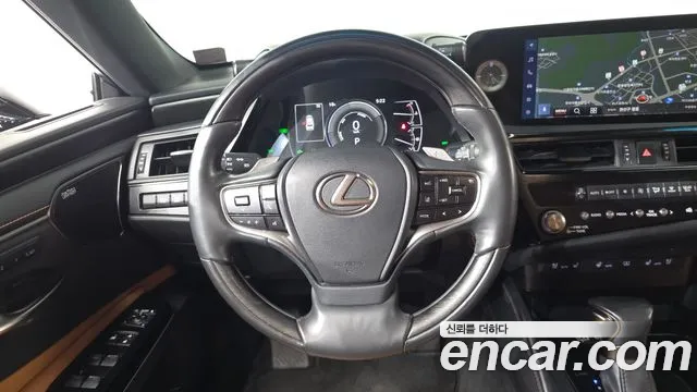 Lexus ES 7th Gen — Фото автомобиля 19