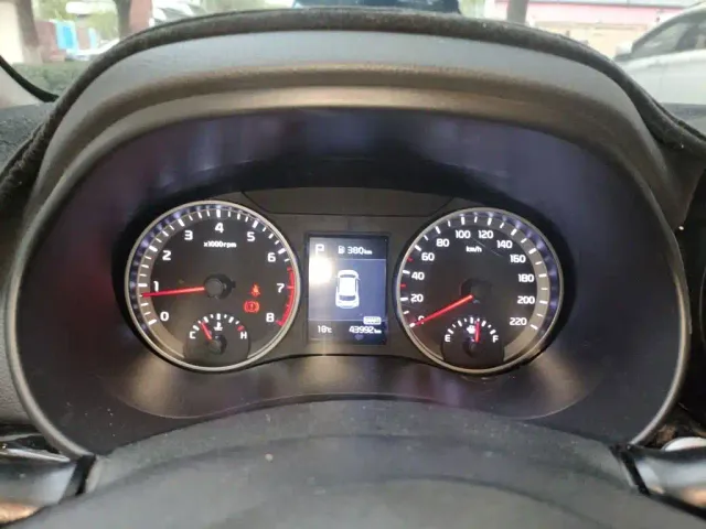 Kia KX1 — Фото автомобиля 12