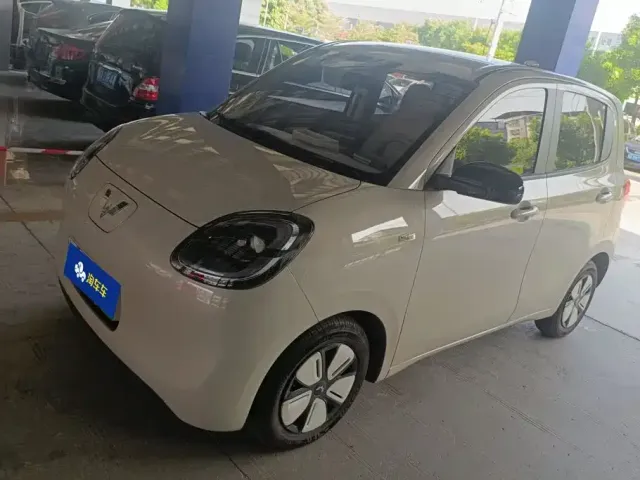 Фотография автомобиля — Wuling Hongguang Mini EV
