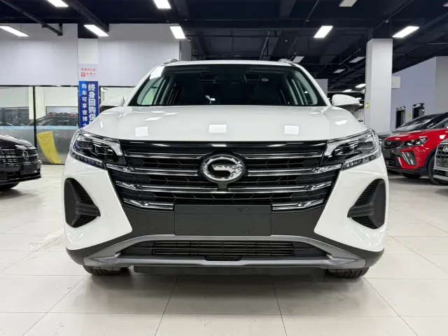 GAC Trumpchi GS4 — Фото автомобиля 3