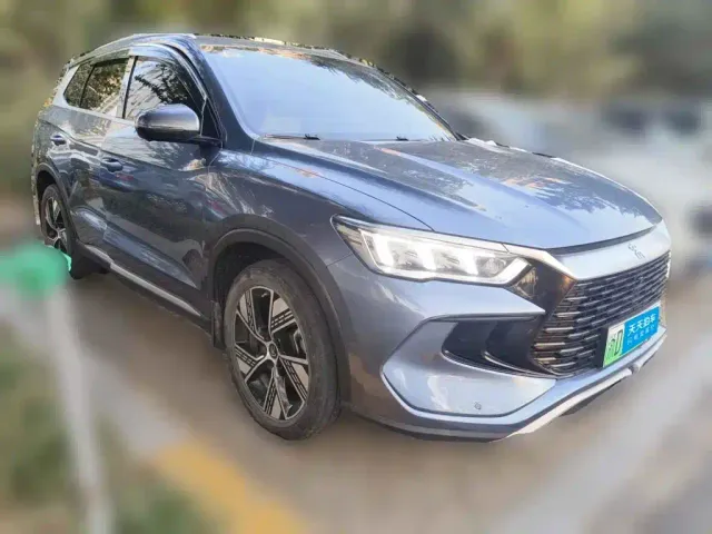 BYD Song Pro — Фото автомобиля 3