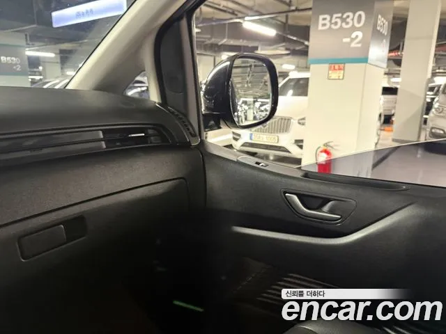 Hyundai Staria — Фото автомобиля 15