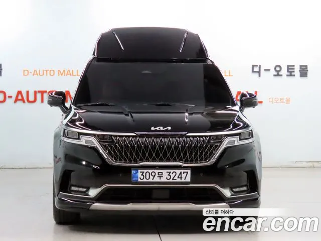 Kia Carnival Generation 4 — Фото автомобиля 2