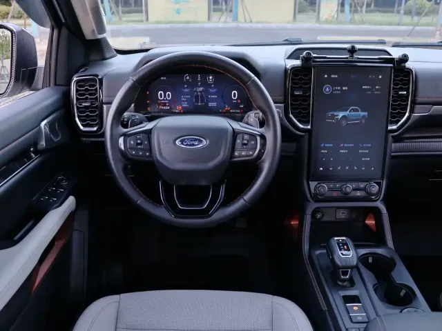 Ford Ranger — Фото автомобиля 13