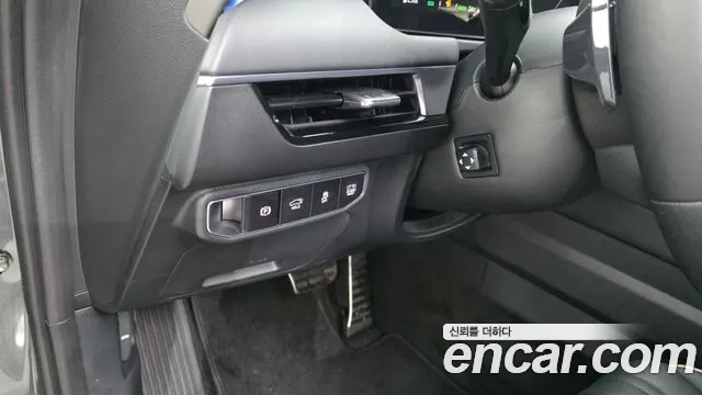 Kia K8 K8 (New) Hybrid — Фото автомобиля 19