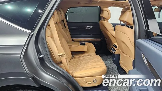 Genesis GV80 2.5T Бензин 2WD — Фото автомобиля 12