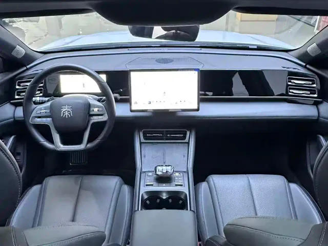 BYD Qin L — Фото автомобиля 8
