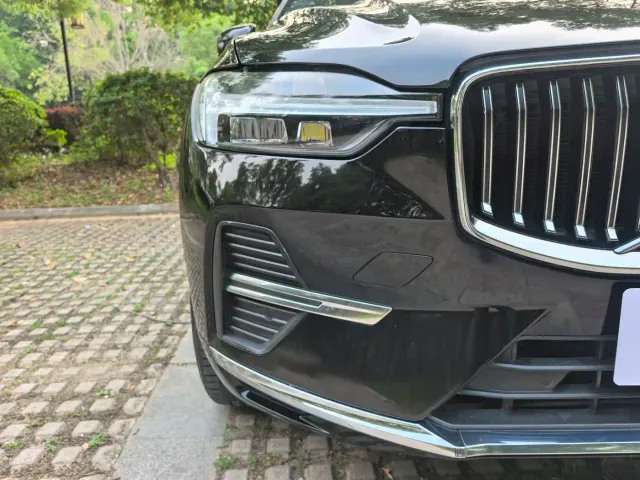 Volvo Volvo XC60 2022 B5 AWD R-Design — Фото автомобиля 15