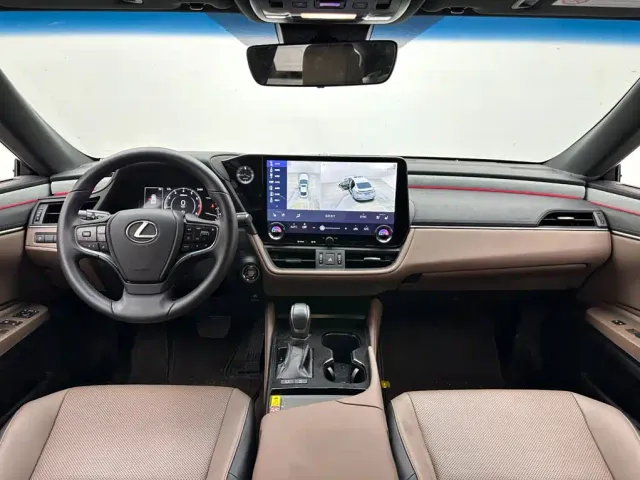 Lexus ES — Фото автомобиля 10