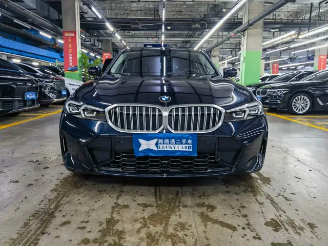 BMW 3 Series — Фото автомобиля 2