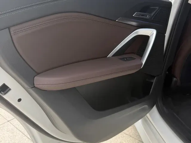BMW X1 — Фото автомобиля 11