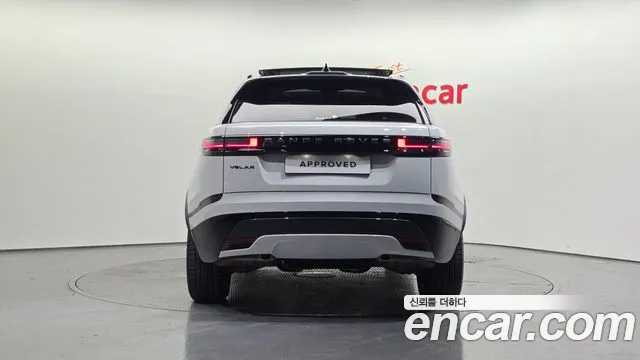 Land Rover Range Rover Velar — Фото автомобиля 6