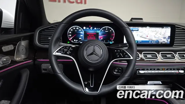 Mercedes-Benz GLE-Class — Фото автомобиля 19
