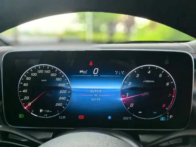 Mercedes-Benz GLC-Class — Фото автомобиля 8
