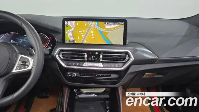 BMW X4 xDrive20i M Sport — Фото автомобиля 13