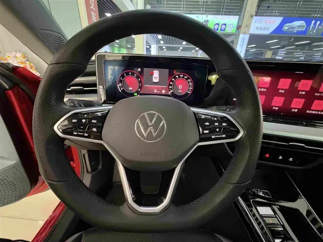 Volkswagen Lamando — Фото автомобиля 6