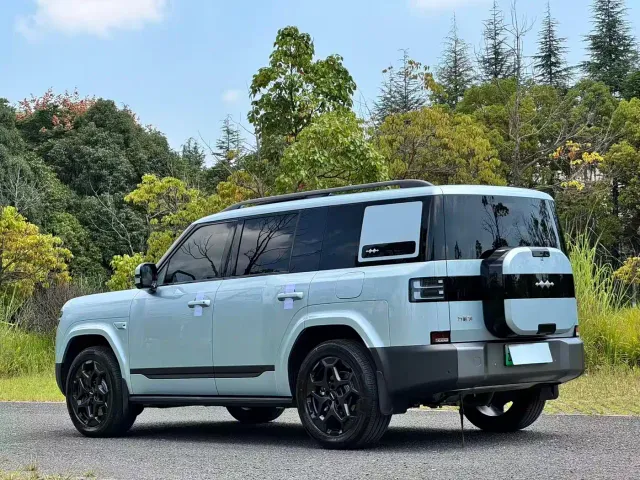 BYD FangChengBao Titanium 7 — Фото автомобиля 6
