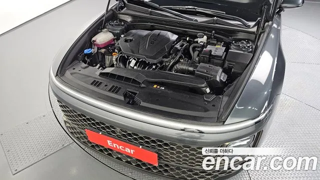 Hyundai Grandeur GN7 — Фото автомобиля 9