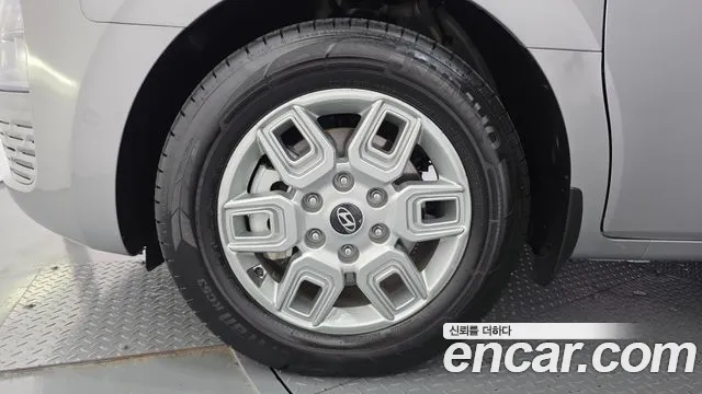 Hyundai Staria — Фото автомобиля 5