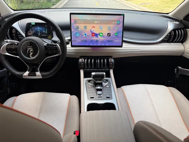 BYD Yuan PLUS — Фото автомобиля 5