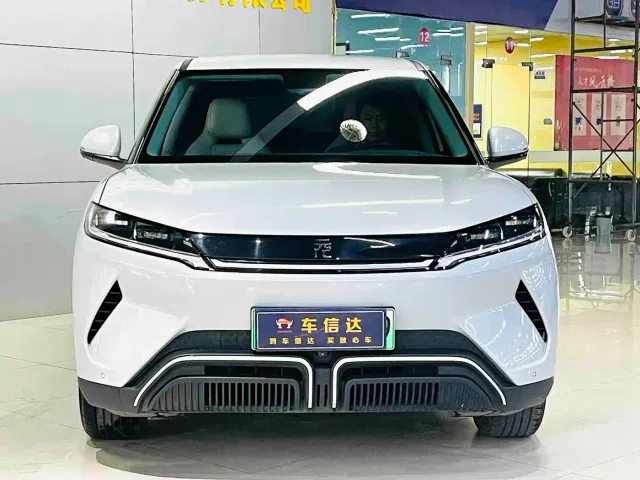 BYD Yuan UP — Фото автомобиля 2