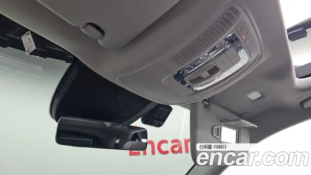 Mercedes-Benz GLE-Class — Фото автомобиля 27
