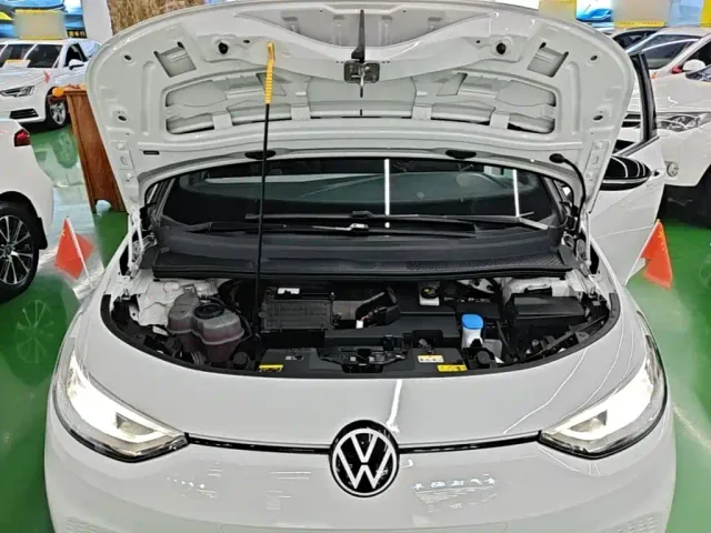 Volkswagen ID.3 — Фото автомобиля 19