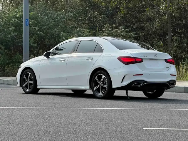 Mercedes-Benz A-Class — Фото автомобиля 17