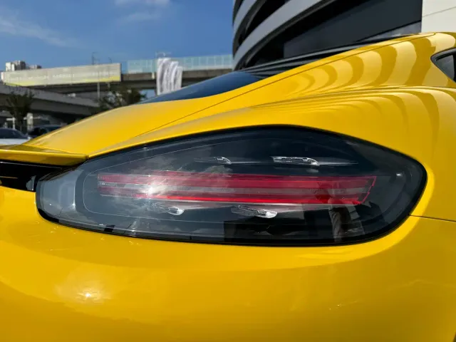 Porsche 718 — Фото автомобиля 18