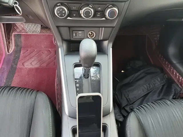 Nissan Sylphy — Фото автомобиля 13