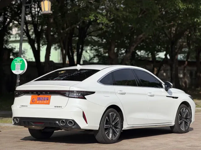 Chery Arrizo 8 — Фото автомобиля 6