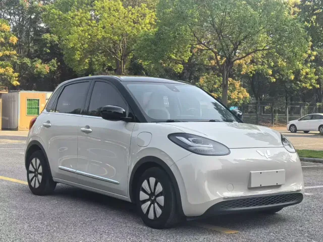Wuling Bingo — Фото автомобиля 3