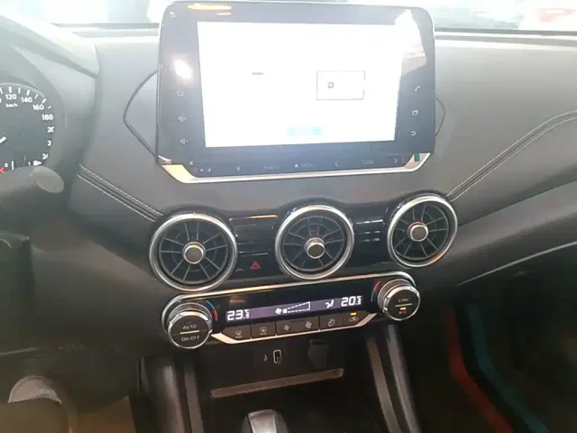 Nissan Sylphy — Фото автомобиля 12